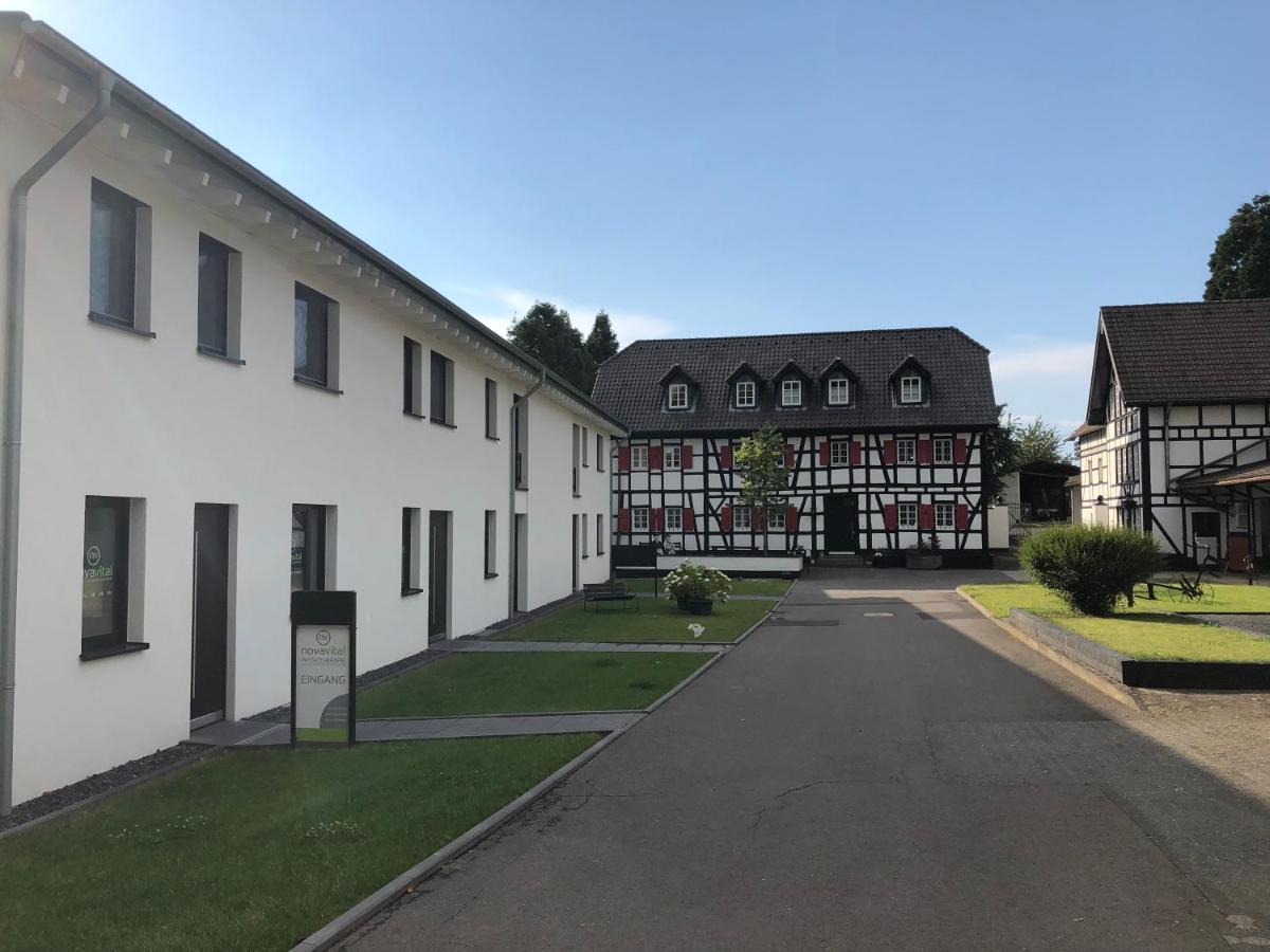 Отель Haus Duerresbach Хеннеф Экстерьер фото